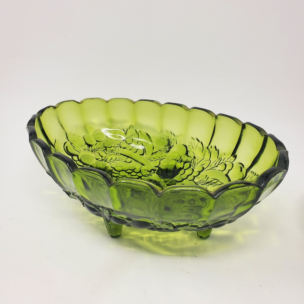 VTG Indiana Glass Green Glass Footed Fruit Bowl
